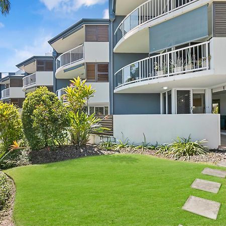 Aparthotel Ocean Vista On Alex Alexandra Headland Exterior foto