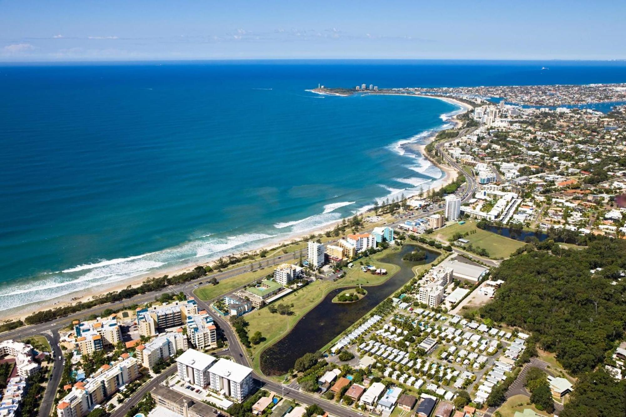Aparthotel Ocean Vista On Alex Alexandra Headland Exterior foto