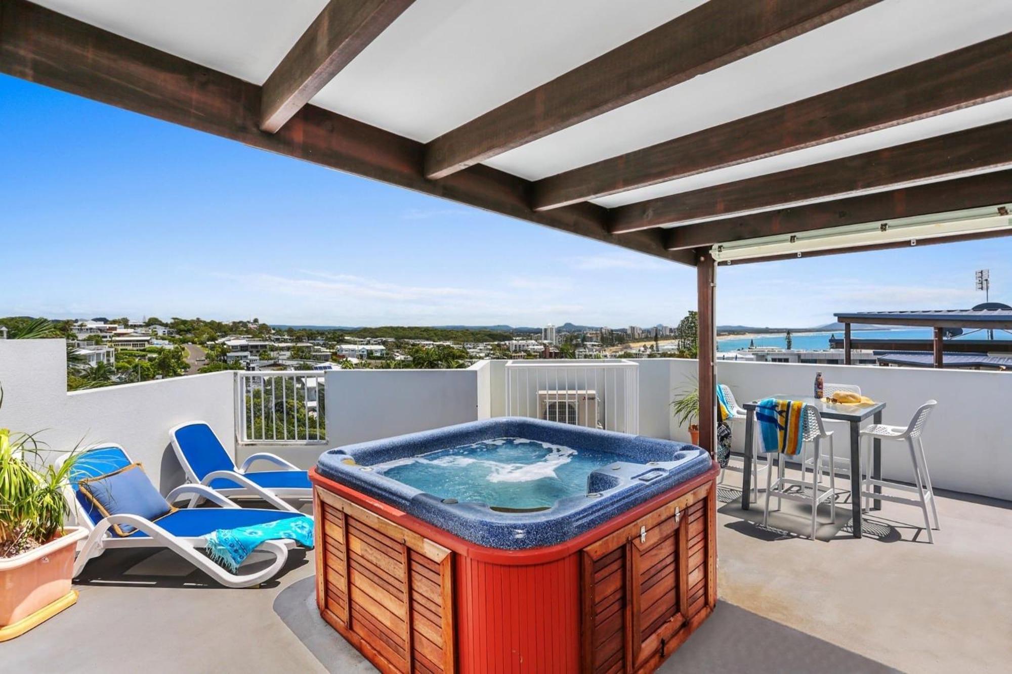 Aparthotel Ocean Vista On Alex Alexandra Headland Exterior foto