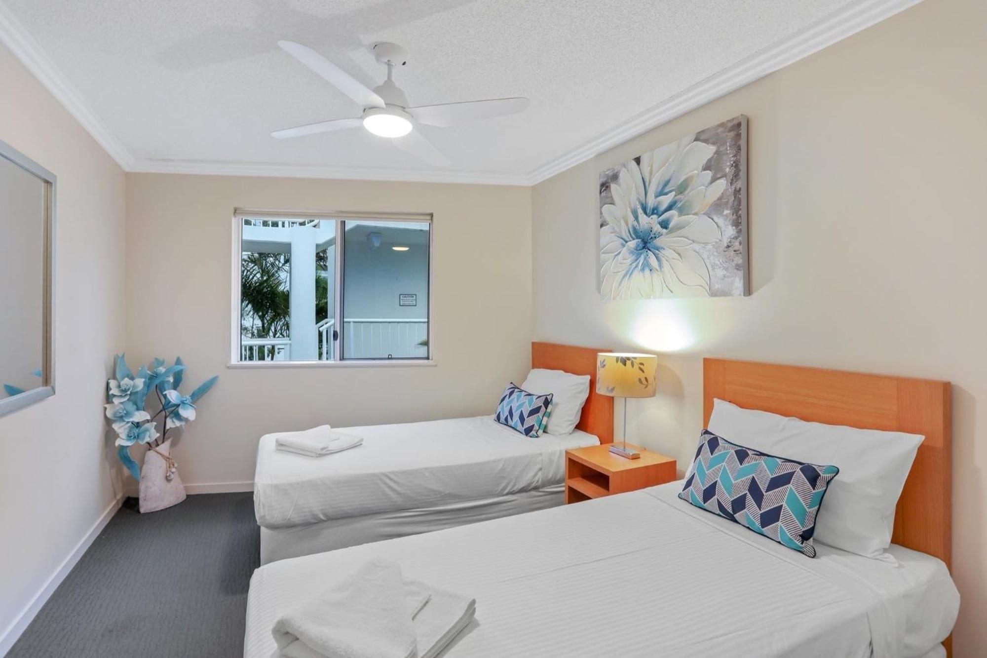 Aparthotel Ocean Vista On Alex Alexandra Headland Exterior foto