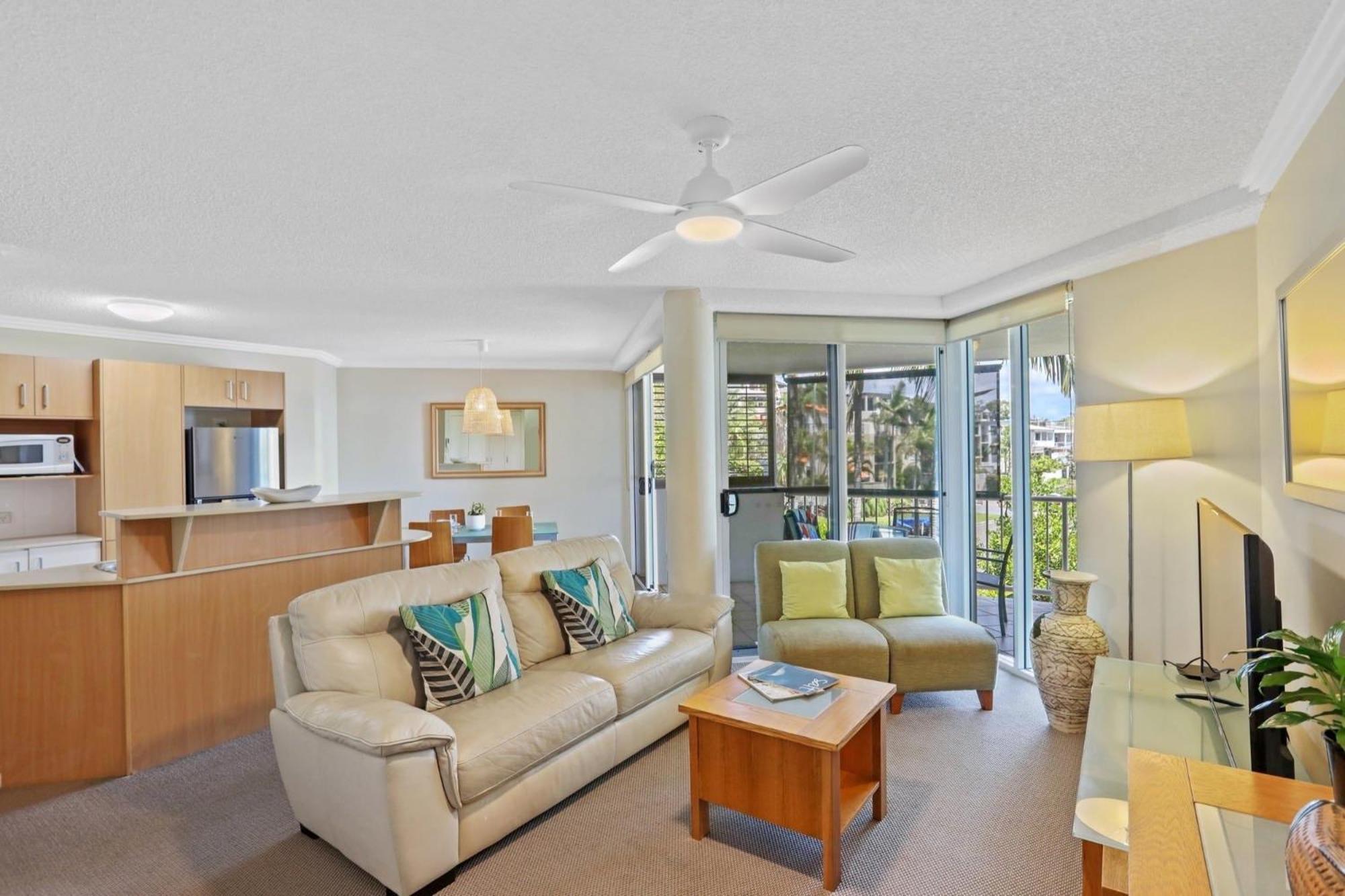 Aparthotel Ocean Vista On Alex Alexandra Headland Exterior foto
