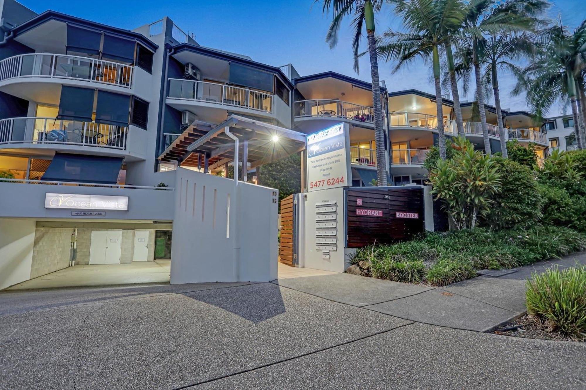 Aparthotel Ocean Vista On Alex Alexandra Headland Exterior foto