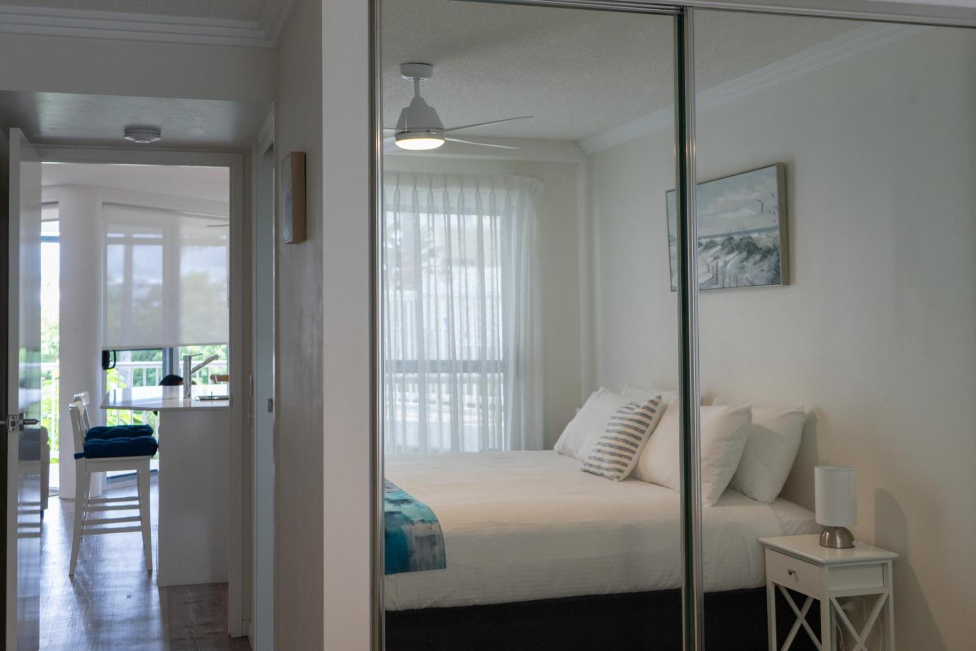 Aparthotel Ocean Vista On Alex Alexandra Headland Exterior foto