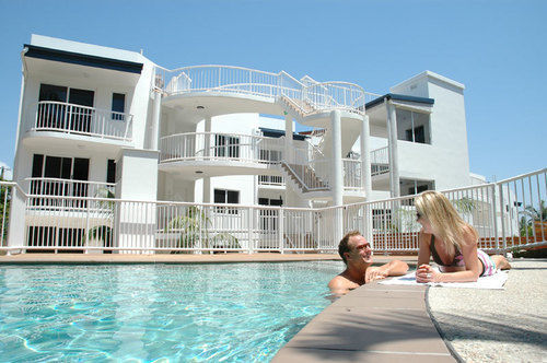 Aparthotel Ocean Vista On Alex Alexandra Headland Exterior foto