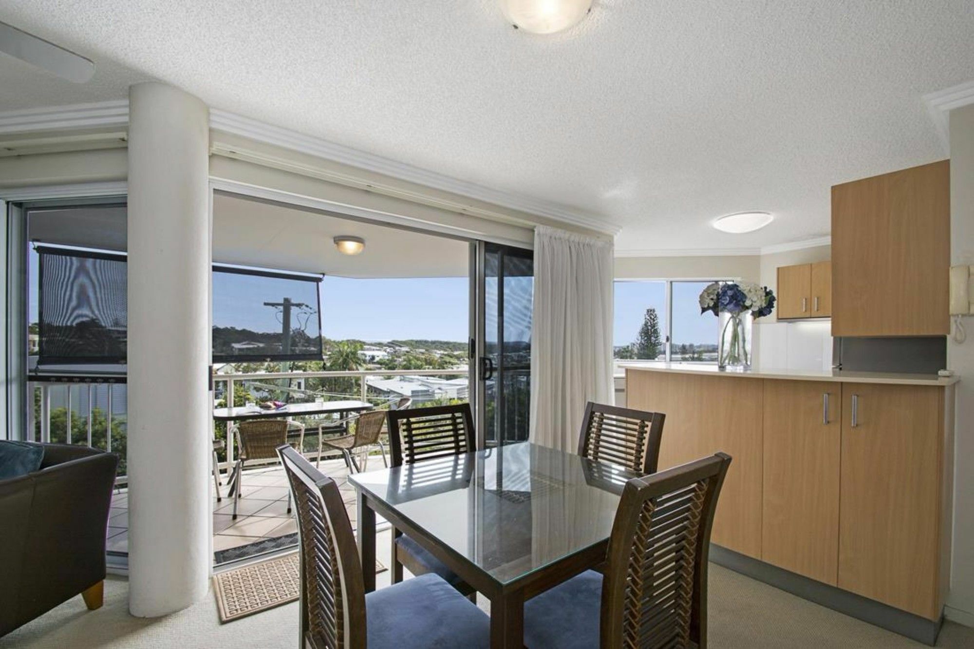 Aparthotel Ocean Vista On Alex Alexandra Headland Exterior foto